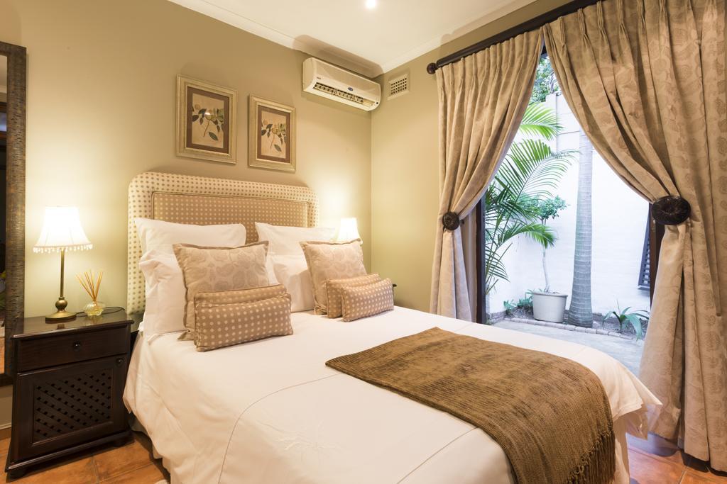 Five Burnham Guest House Durban Exterior foto